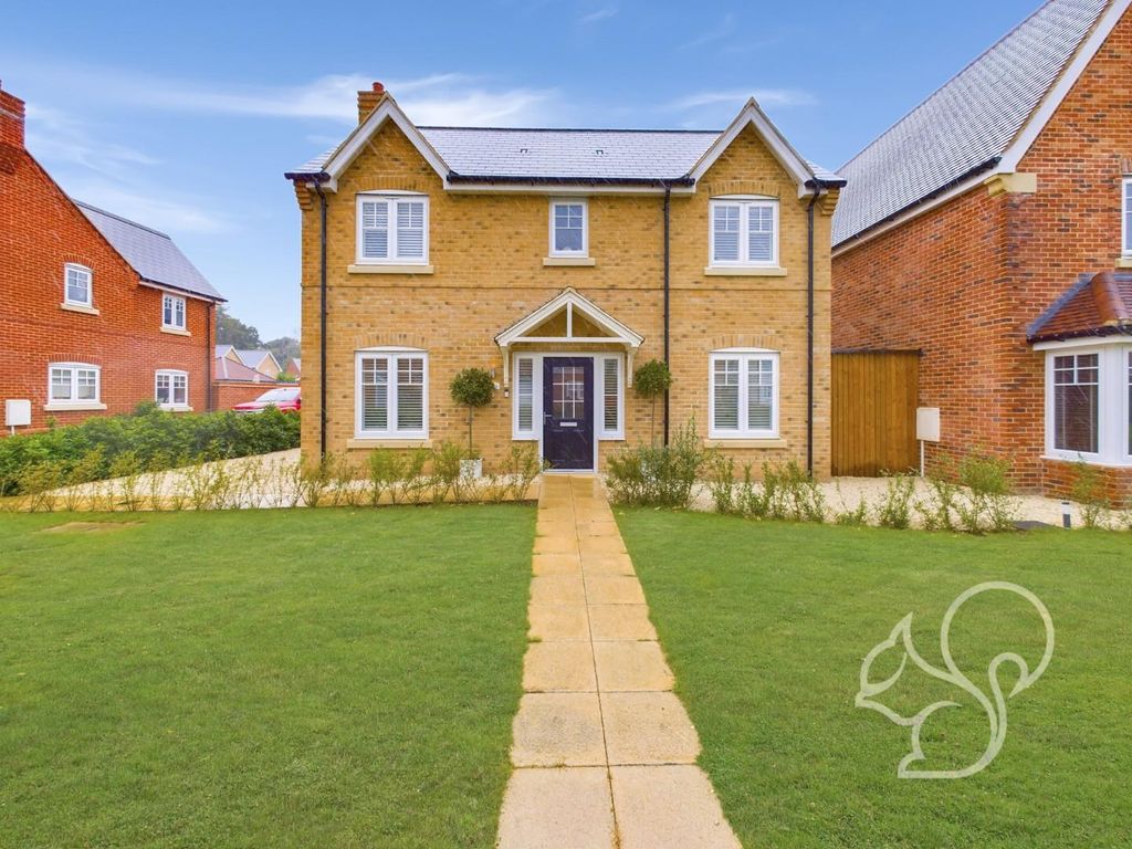 4 bed detached house for sale in Silva Walk, Rowhedge, Colchester CO5, £450,000 Zoopla