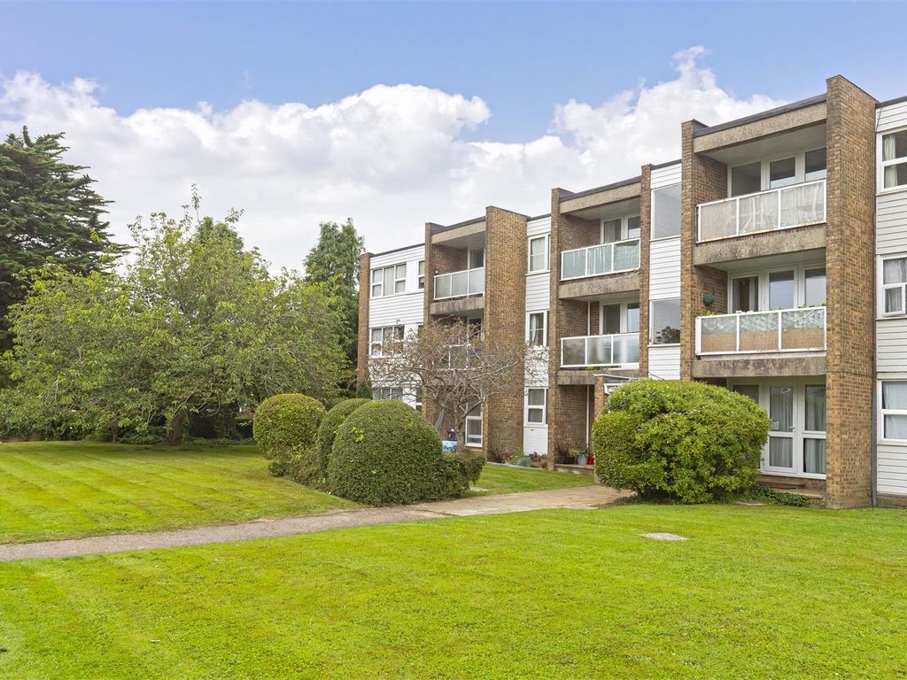 1 bed flat for sale in Littlehampton Road, Worthing BN13, £180,000 Zoopla