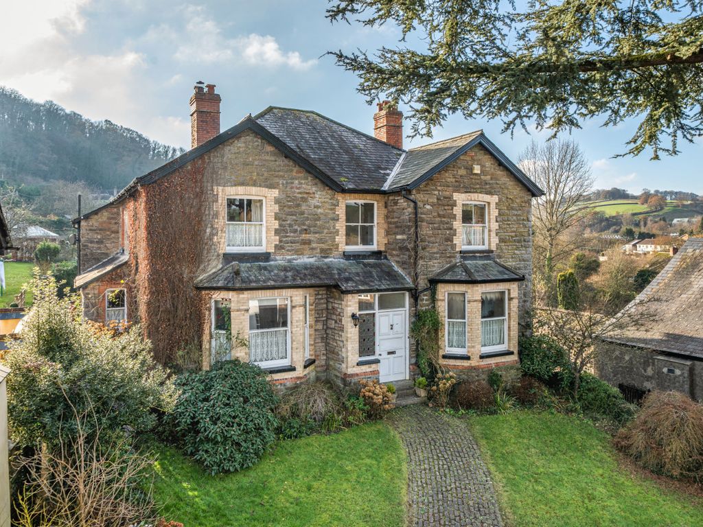 5 bed detached house for sale in Briton Street, Bampton, Devon EX16, £