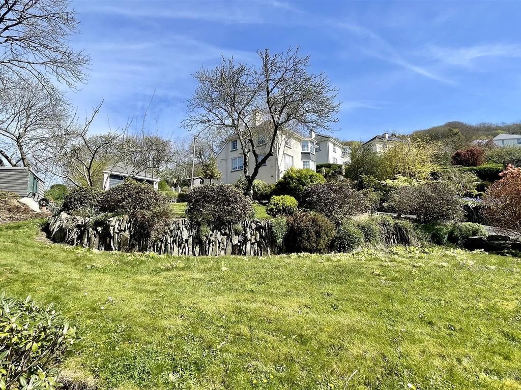 3 bed detached house for sale in Corilhead Road, Braunton EX33, £