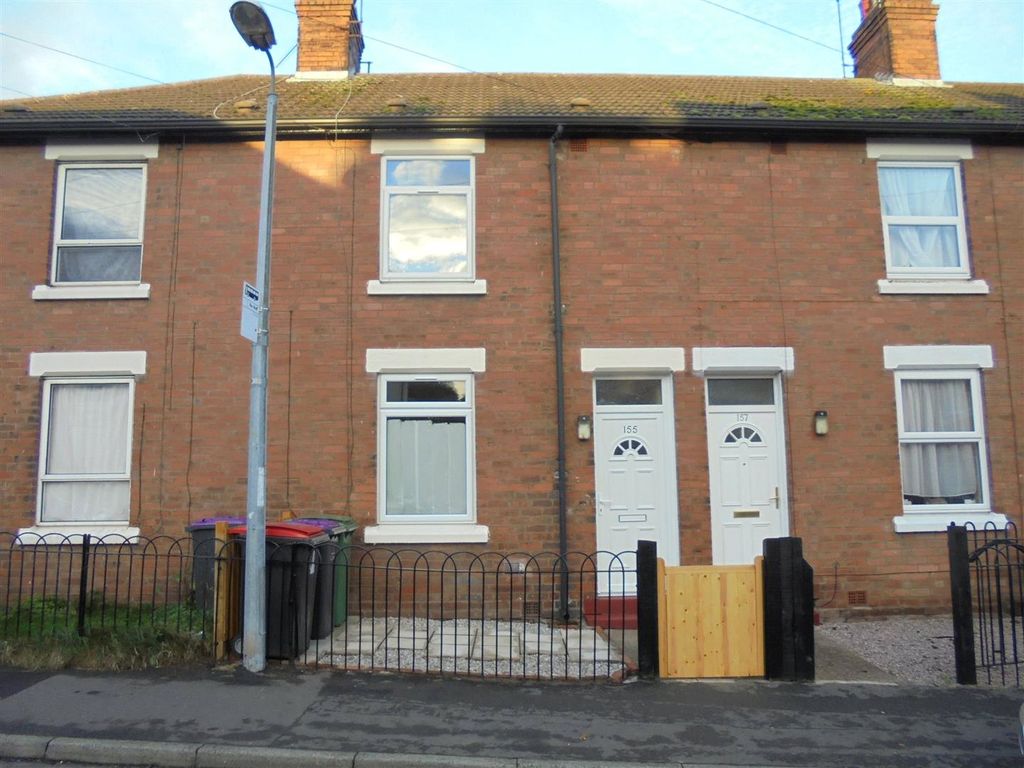 2 bed terraced house to rent in Regent Street, Wellington, Telford