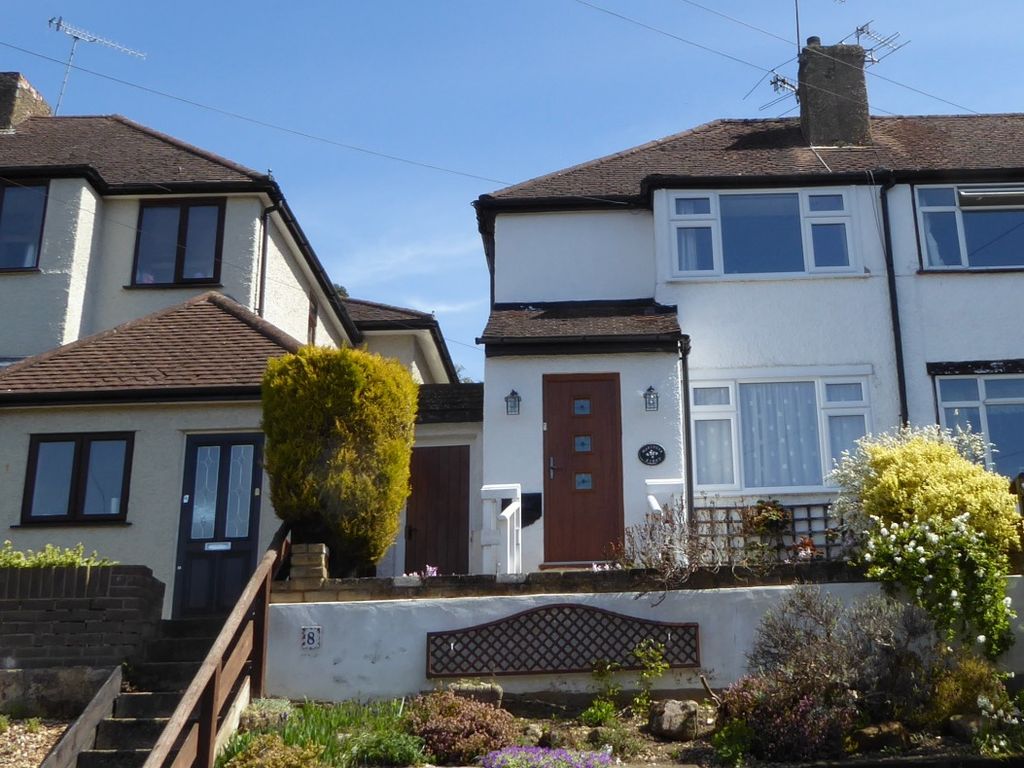 3 bed end terrace house to rent in Sunnyhill Road, Hemel Hempstead