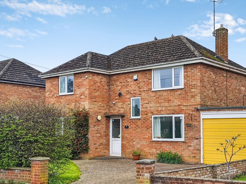 3 bed detached house for sale in Spencer Avenue, Yarnton, Kidlington