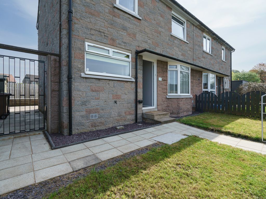 3 bed semidetached house for sale in Laws Drive, Kincorth, Aberdeen