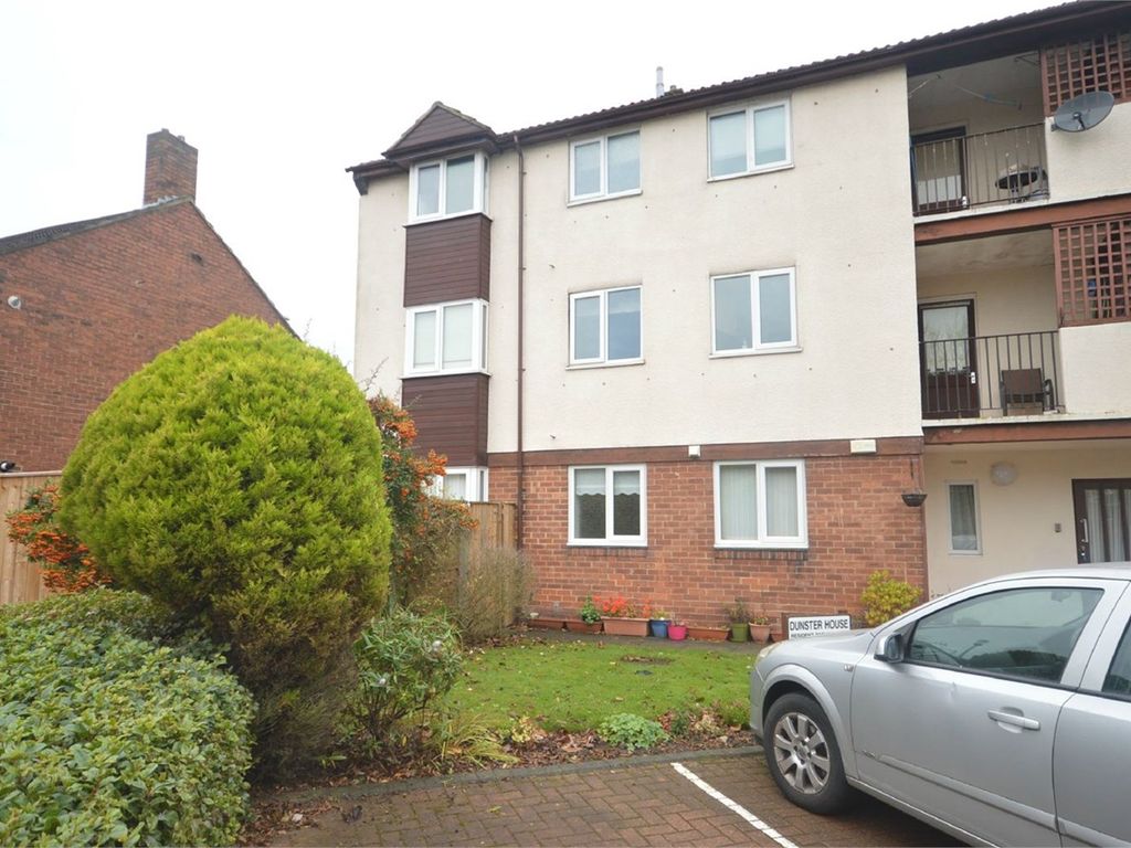 2 bed flat to rent in Dunster House, Allendale Road, Farringdon