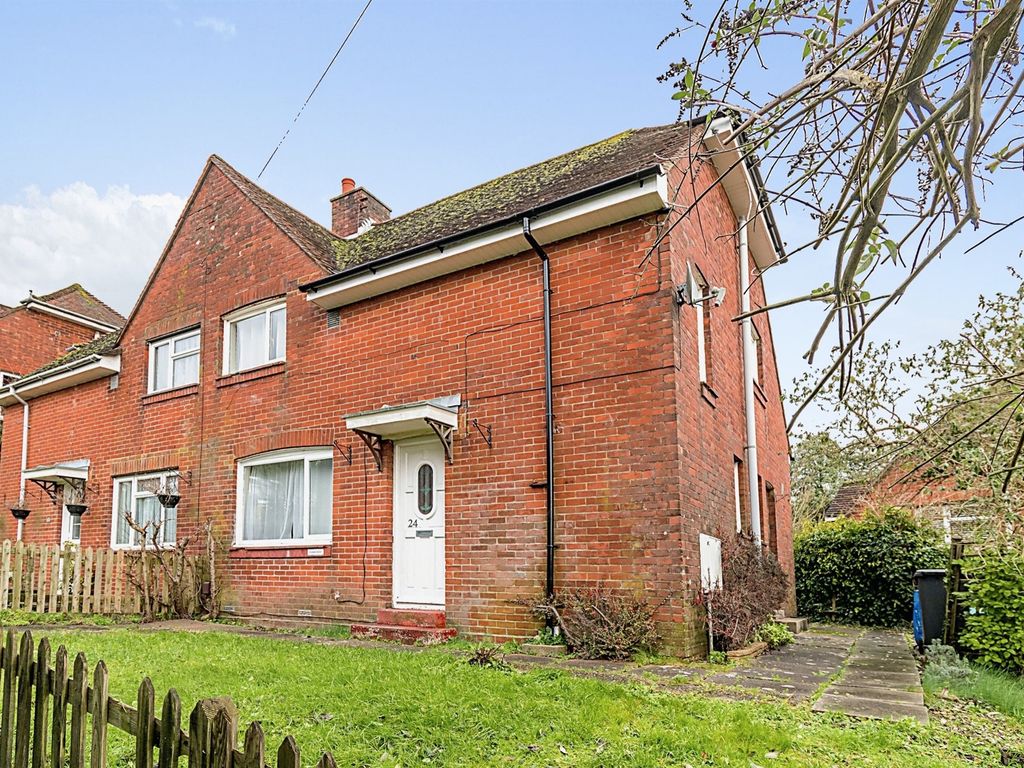 Thurmond Crescent, Winchester SO22  