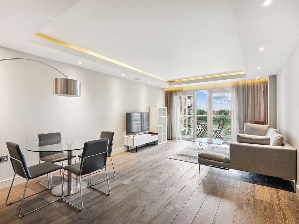 Distillery Wharf, Regatta Lane, London W6  