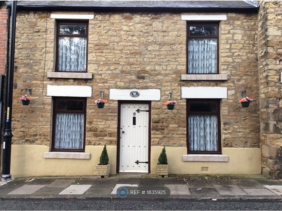2 bed terraced house to rent in St. Nicholas Road, West Boldon, East