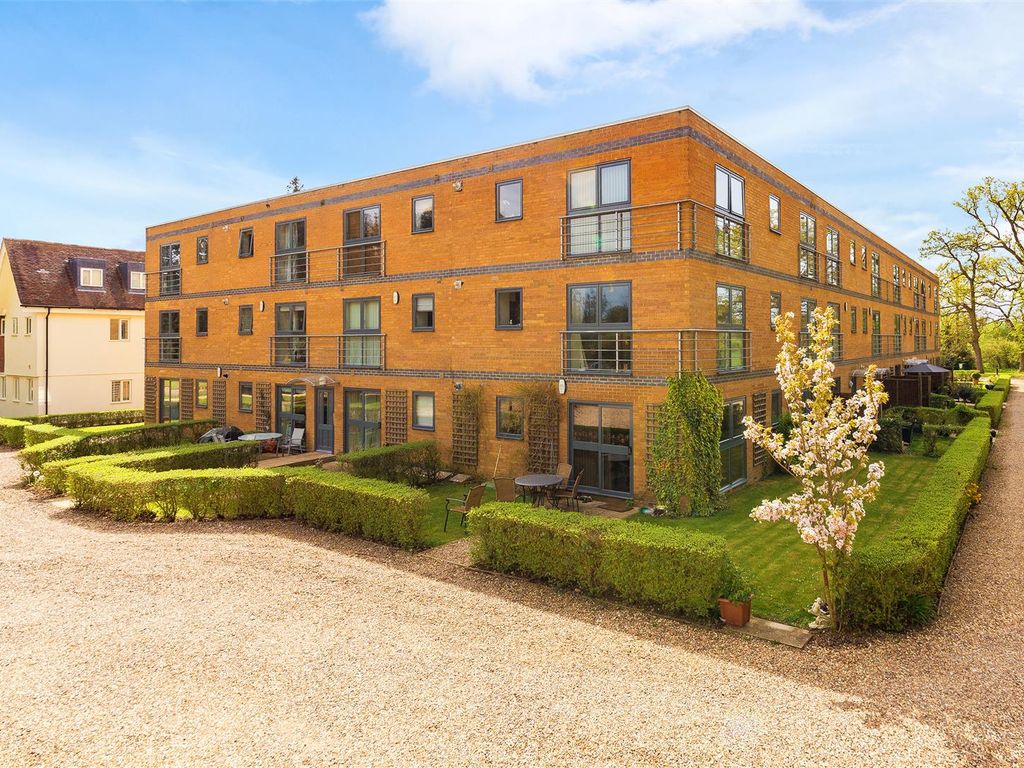 2 bed flat to rent in Coopers Green Lane, Hatfield AL10 Zoopla