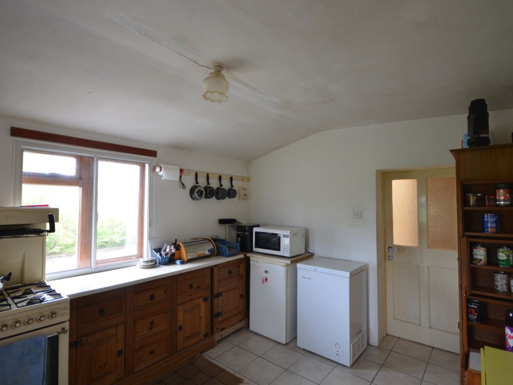 1 bed detached house for sale in Tong Road, Isle Of Lewis HS2, £120,000