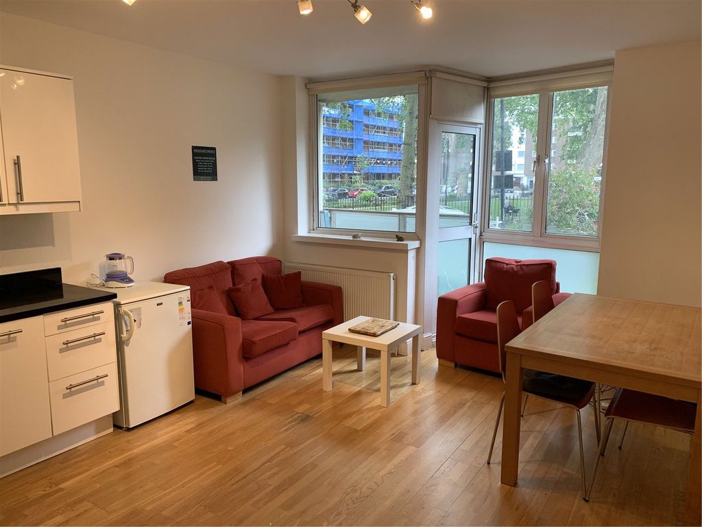 2 bed flat for sale in Storrington, Regent Square, Bloomsbury, London