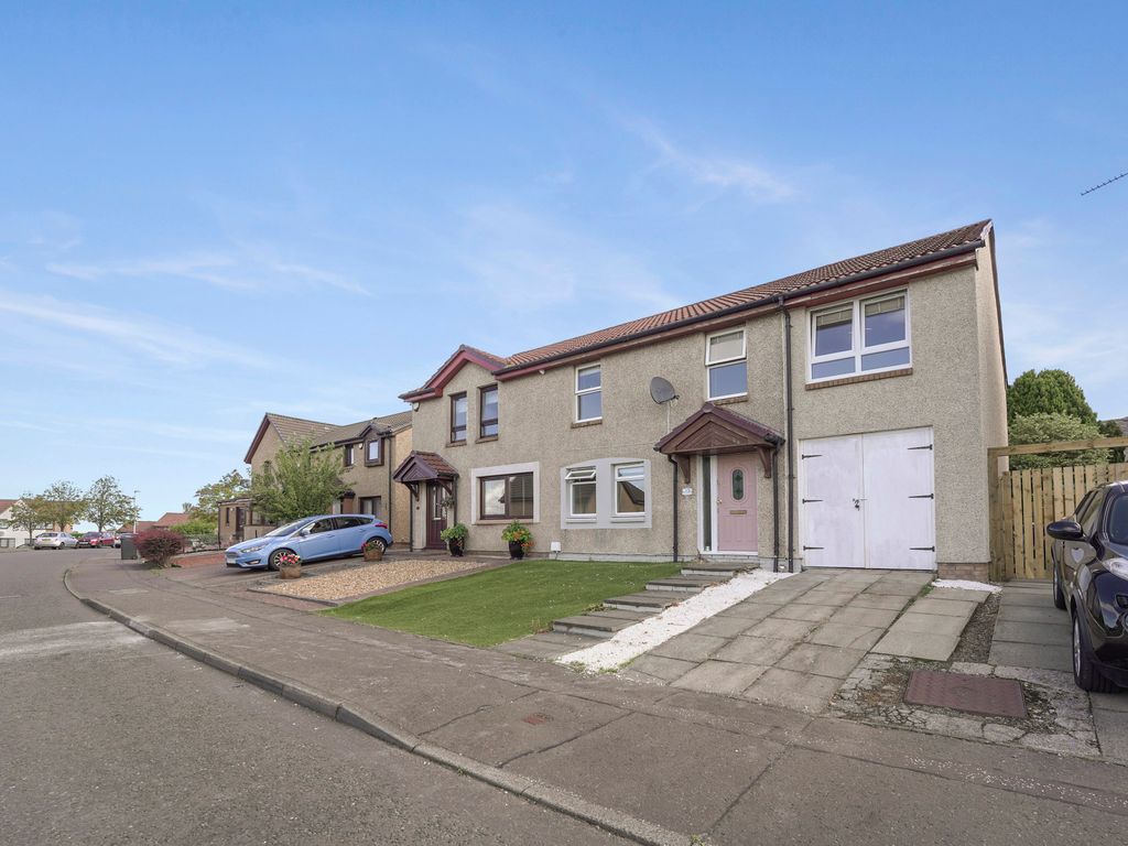 4 bed semidetached house for sale in 13 Glen View Road, Gorebridge