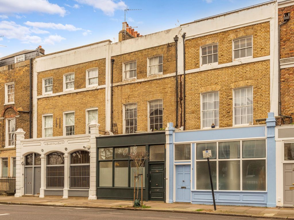 2 bed for sale in Barnsbury Road, Barnsbury, London N1, £