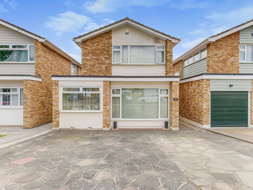 3 bed detached house for sale in Elizabeth Close, Hockley SS5 Zoopla