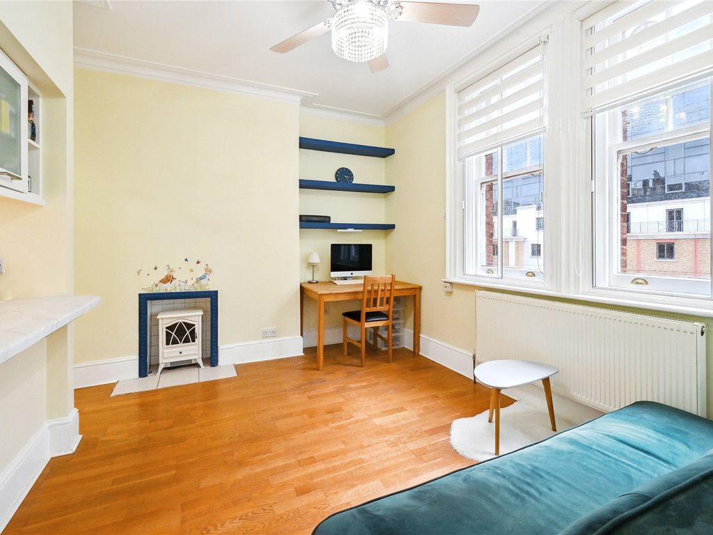 1 bed flat to rent in Cathedral Mansions, Vauxhall Bridge Road, London