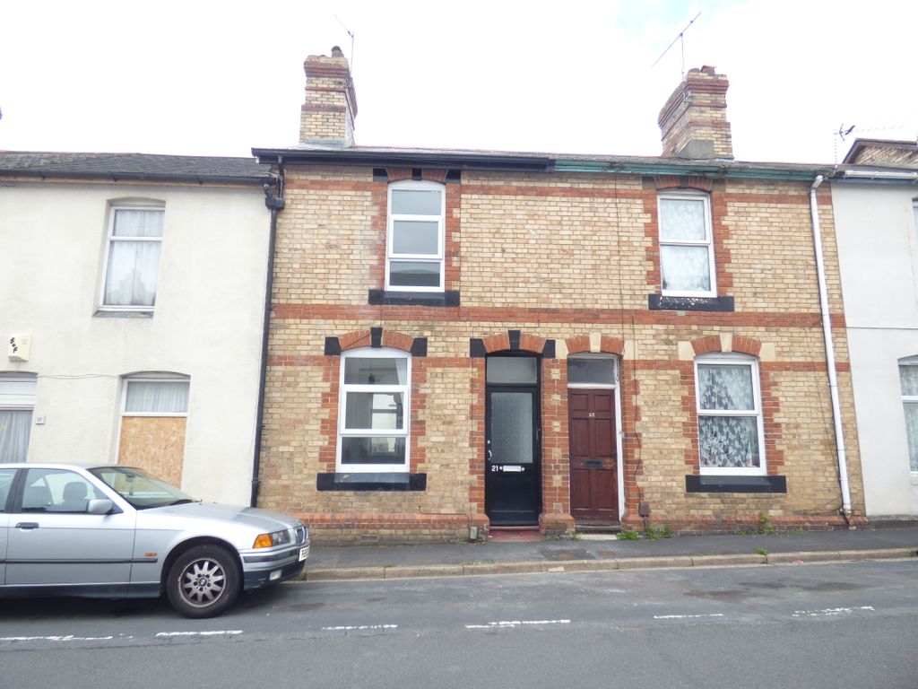 2 bed terraced house to rent in Fairfield Terrace, Newton Abbot TQ12