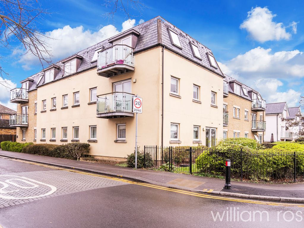 2 bed flat for sale in Mornington Road, Woodford Green IG8 Zoopla