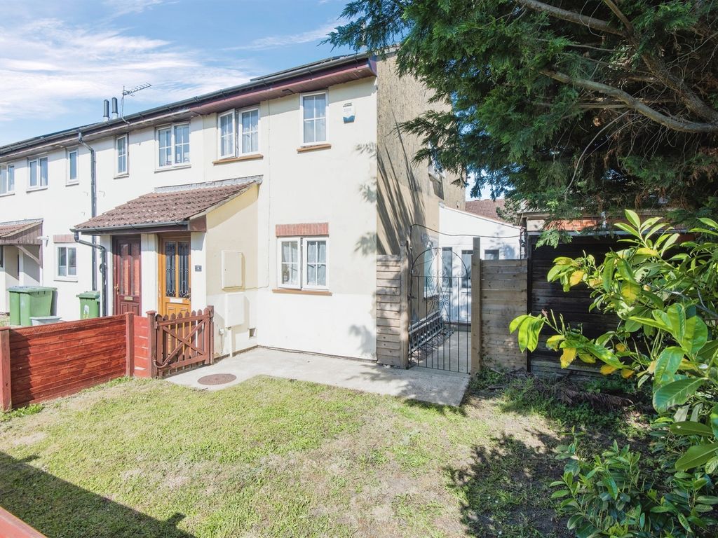 2 bed end terrace house for sale in Vineyard Close, Southampton SO19