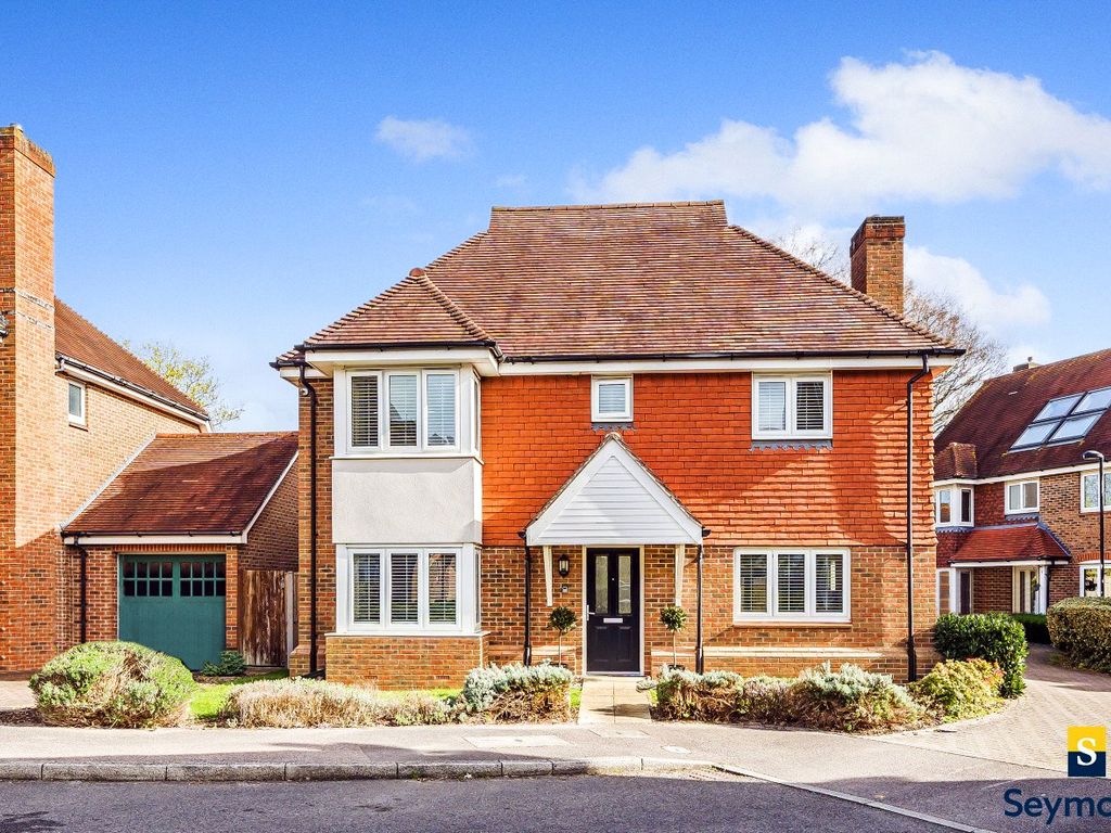 3 bed detached house for sale in Guildford, Surrey GU2 Zoopla