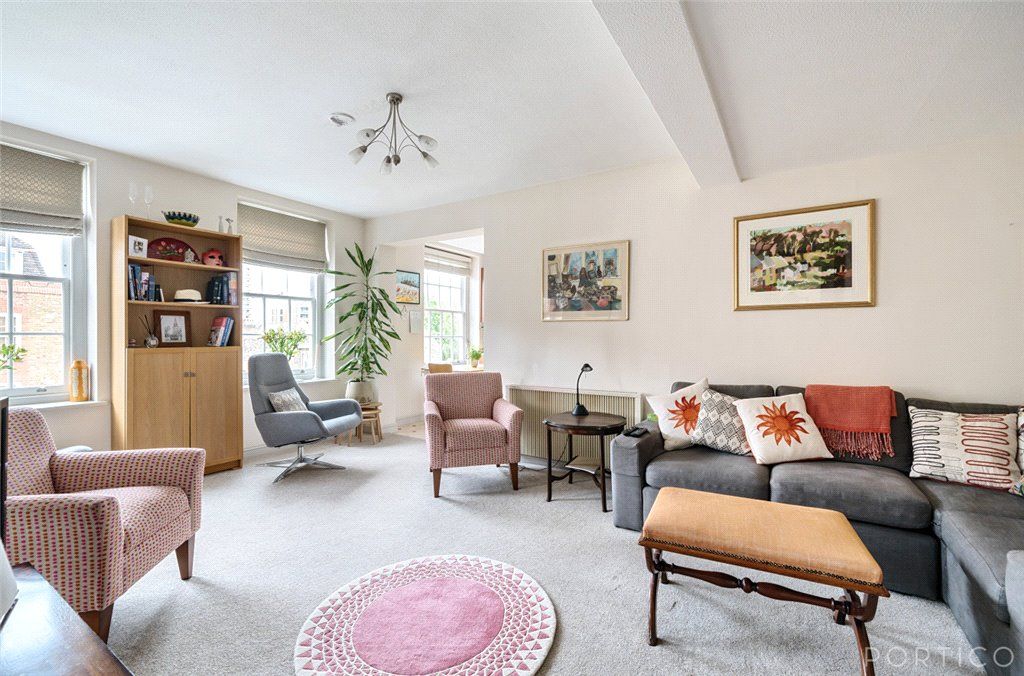 3 bed flat for sale in Vicarage Crescent, London SW11 Zoopla