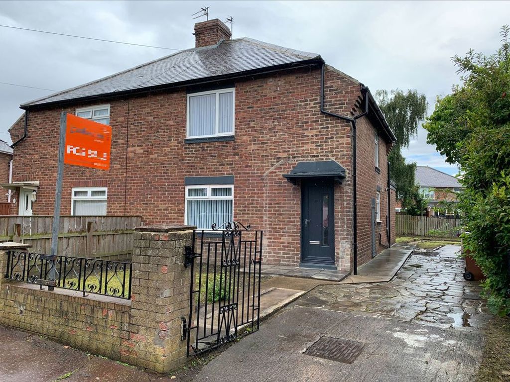 3 bed semidetached house for sale in Jubilee Crescent, Gosforth