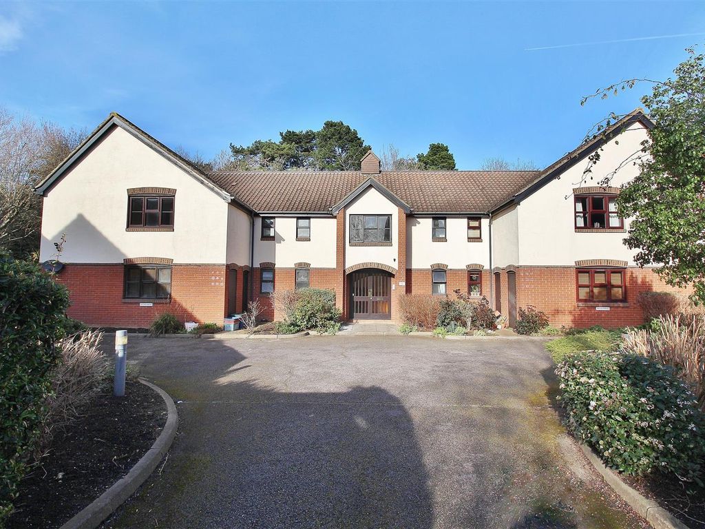 1 bed flat to rent in Beaumont Place, Isleworth TW7, £1,250 pcm Zoopla