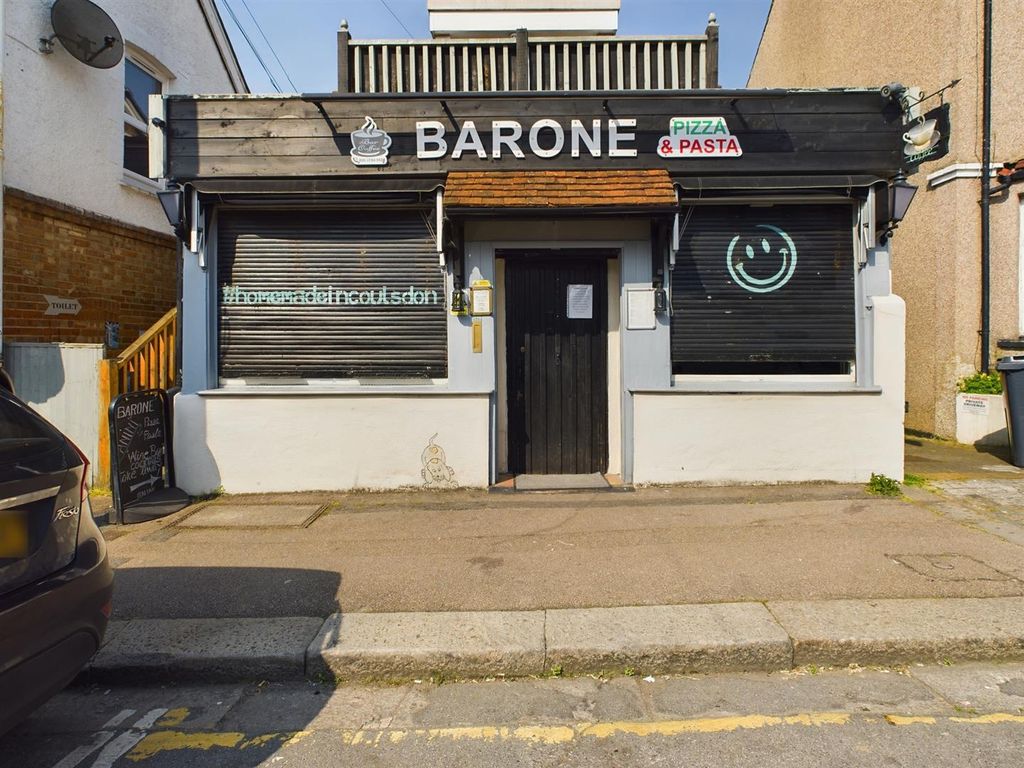 Studio to rent in Brighton Road, Coulsdon CR5 Zoopla