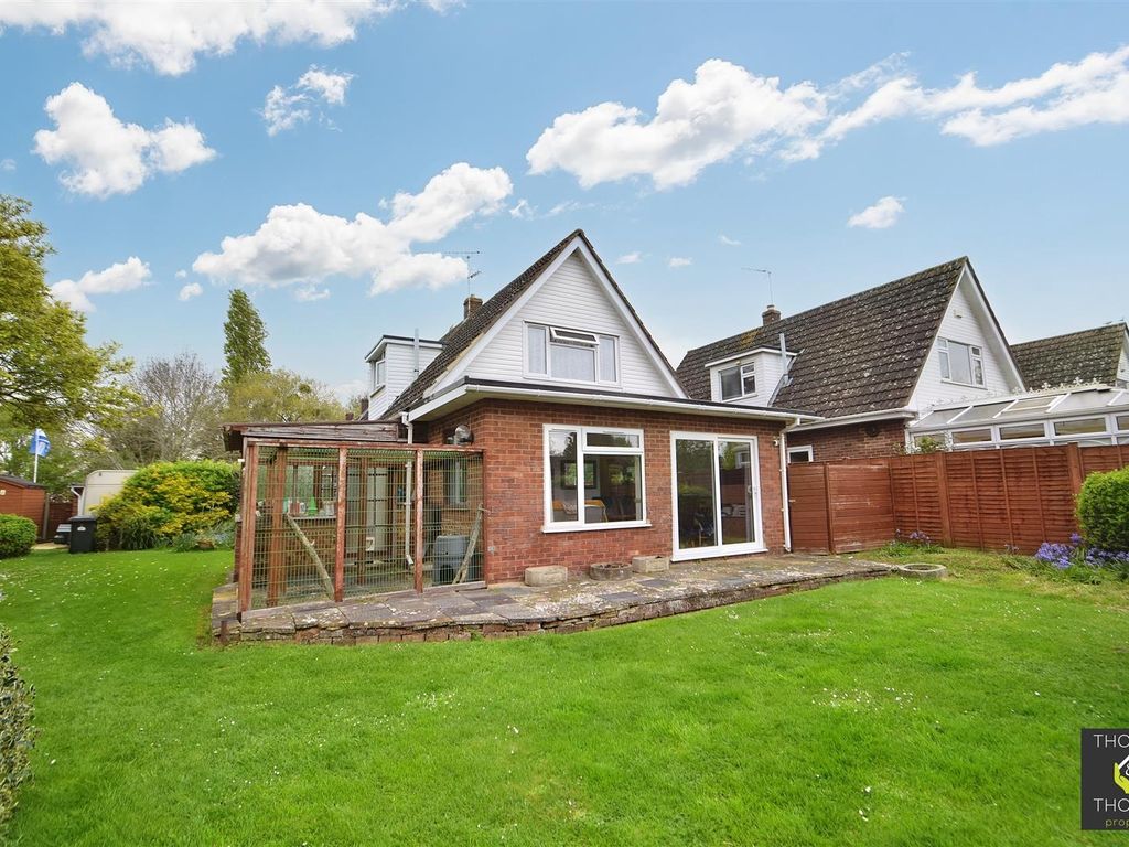 2 bed detached house for sale in Hilton Close, Hempsted, Gloucester GL2