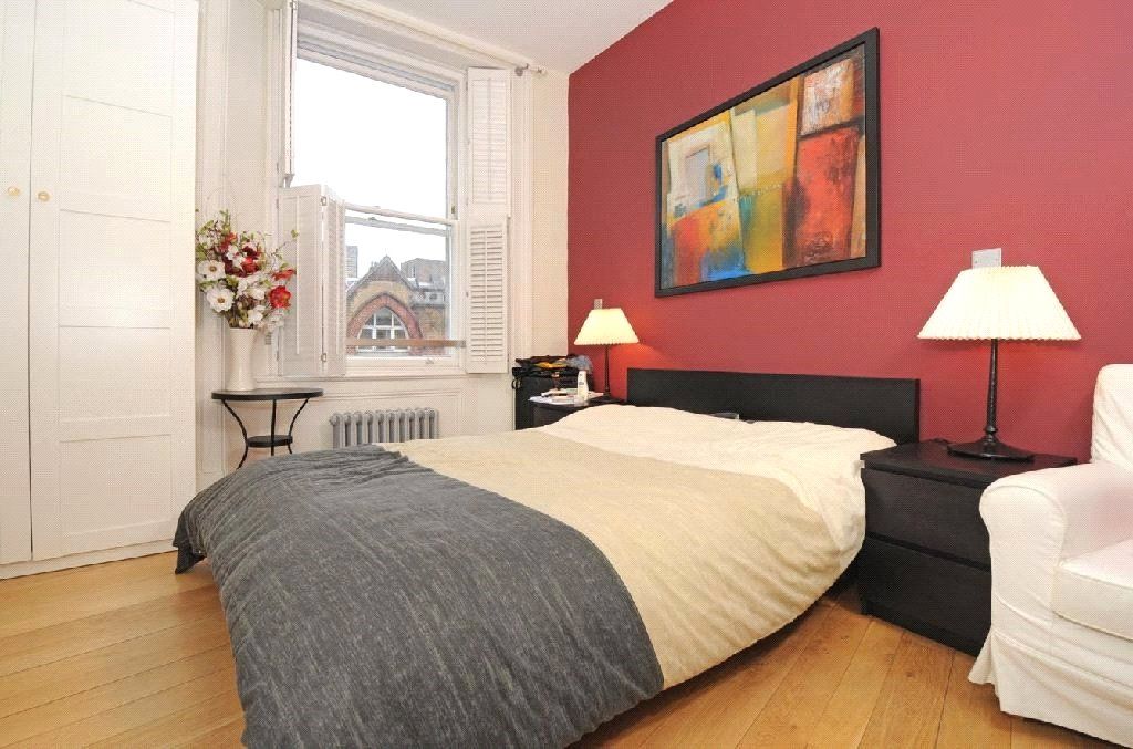 2 bed flat to rent in Borough High Street, London SE1, £2,700 pcm Zoopla