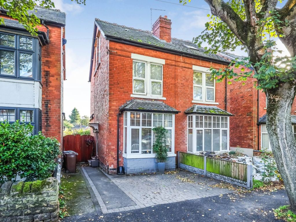 4 bed semidetached house for sale in Leonard Avenue, Sherwood NG5, £