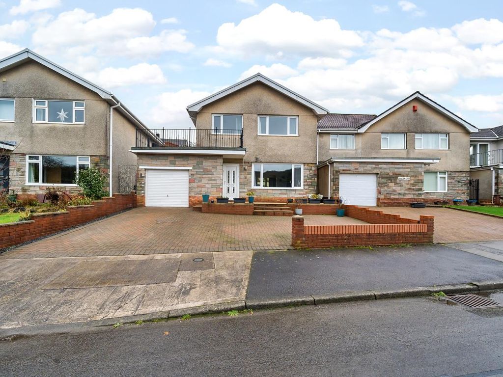 3 bed detached house for sale in Royal Oak Road, Sketty, Swansea SA2, £