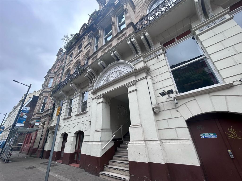 2 bed flat for sale in Westgate Street, Cardiff CF10 Zoopla