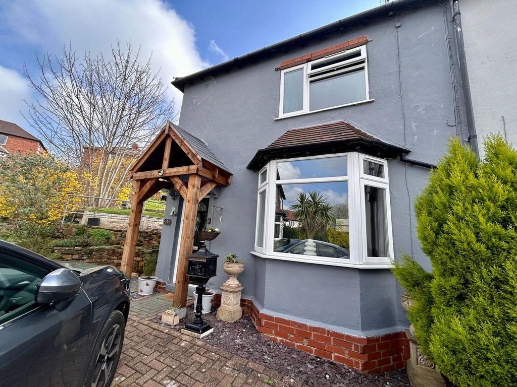 3 bed semidetached house for sale in Whinney Bank, Mansfield Woodhouse