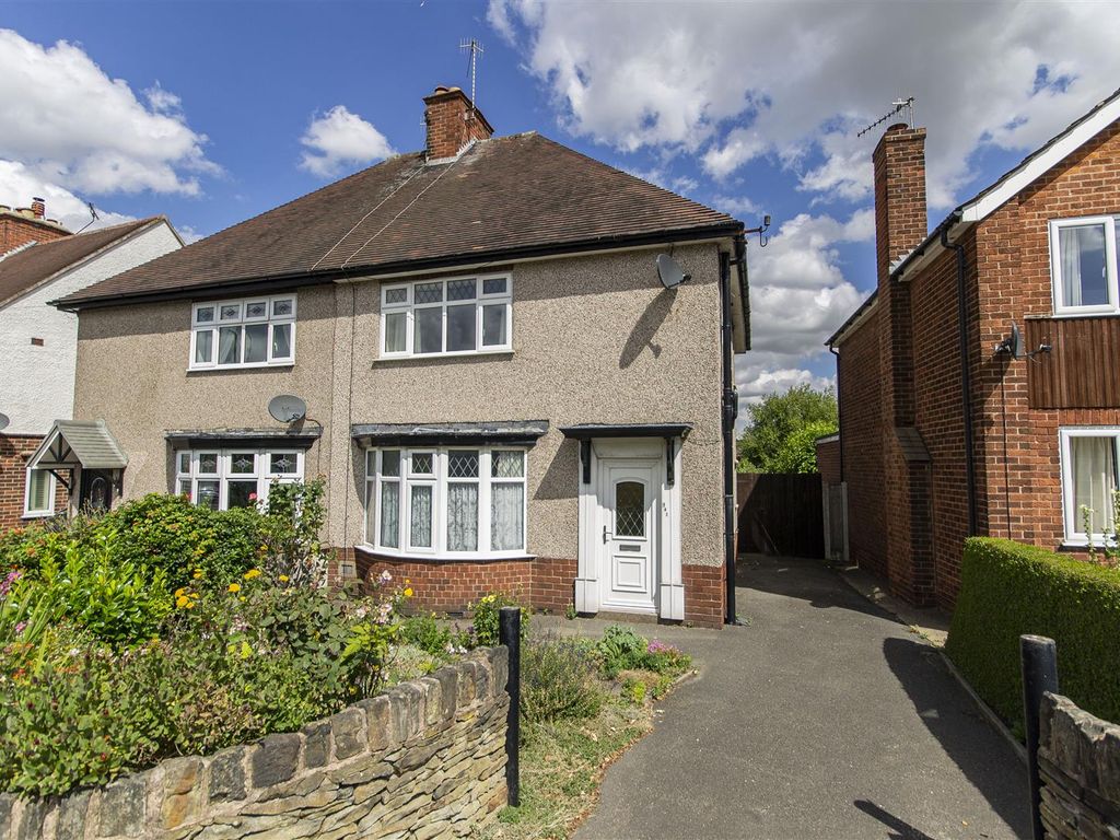 3 bed semidetached house for sale in Hasland Road, Hasland