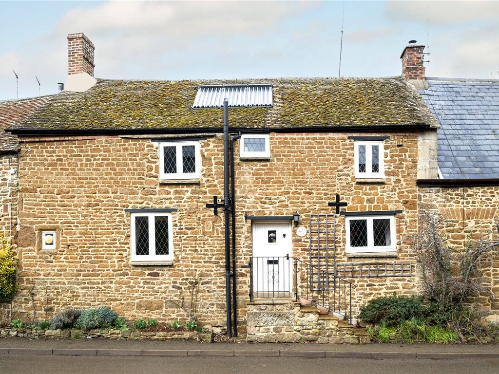 3 bed detached house for sale in High Street, Shutford, Banbury, Oxfordshire OX15 Zoopla