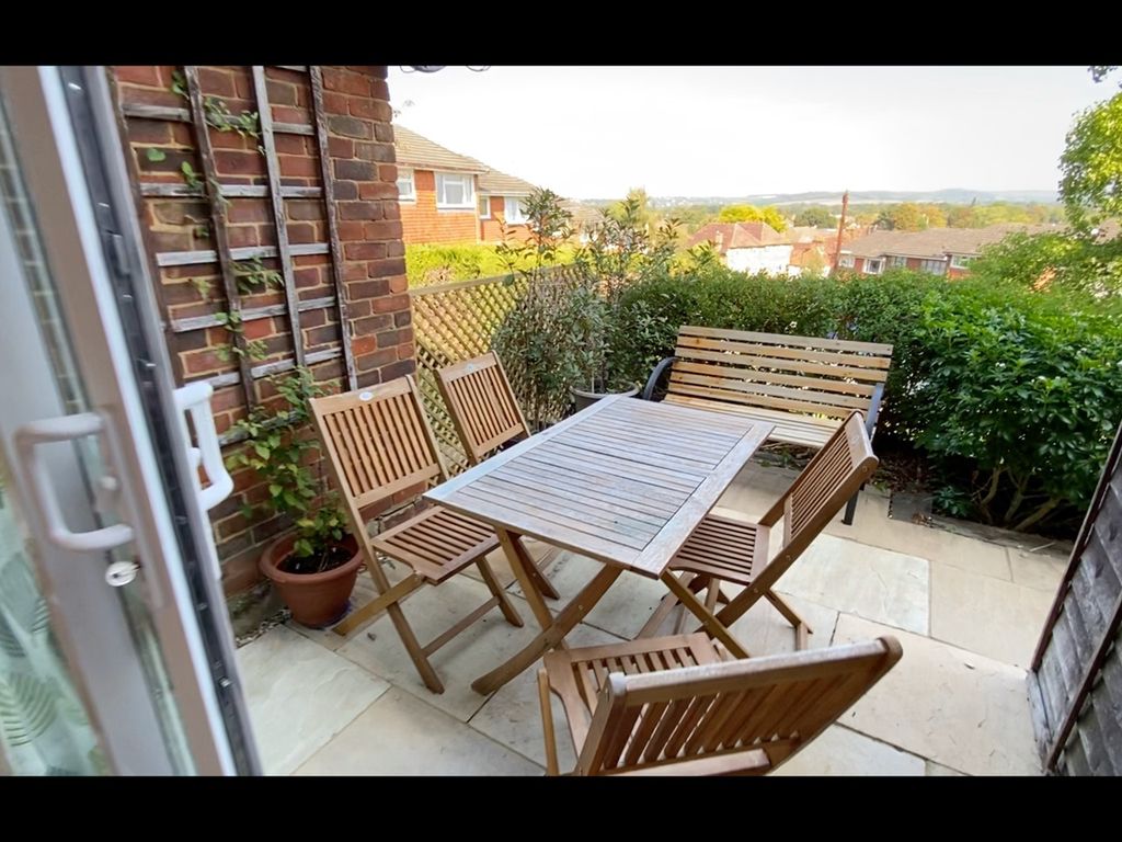 3 bed terraced house for sale in Manor Gardens, Godalming GU7, £440,000
