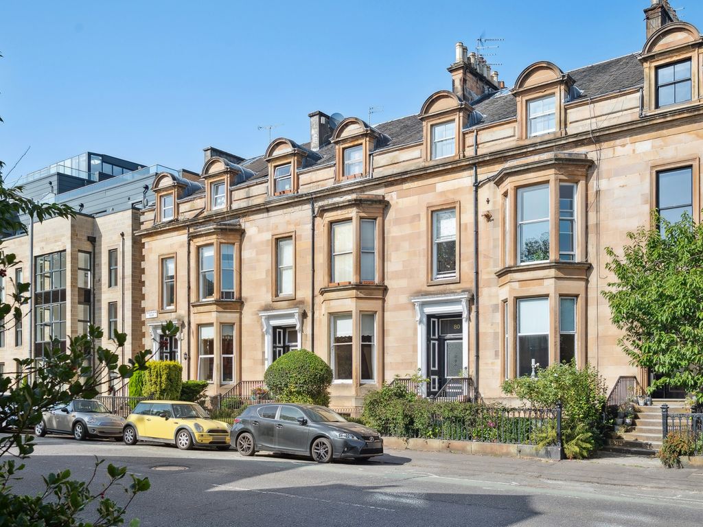 4 bed flat for sale in Highburgh Road, Dowanhill, Glasgow G12, £499,000