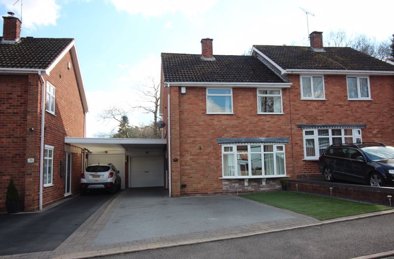 3 bed semidetached house for sale in Ashdown Drive, Wordsley