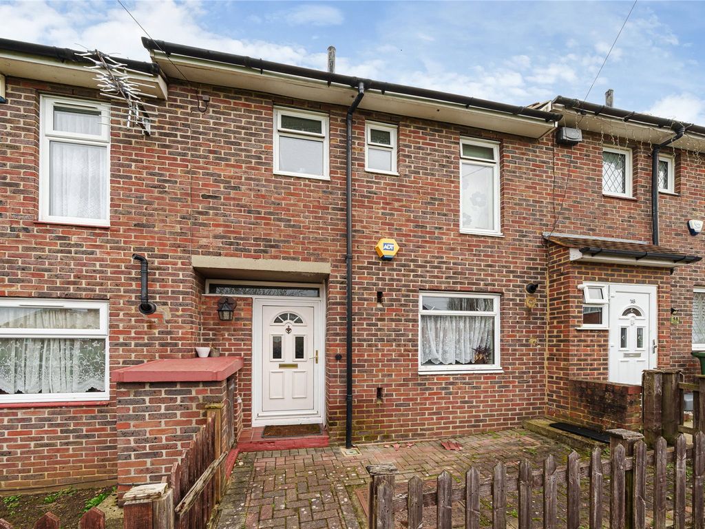 3 bed terraced house for sale in Castleton Road, London SE9, £395,000