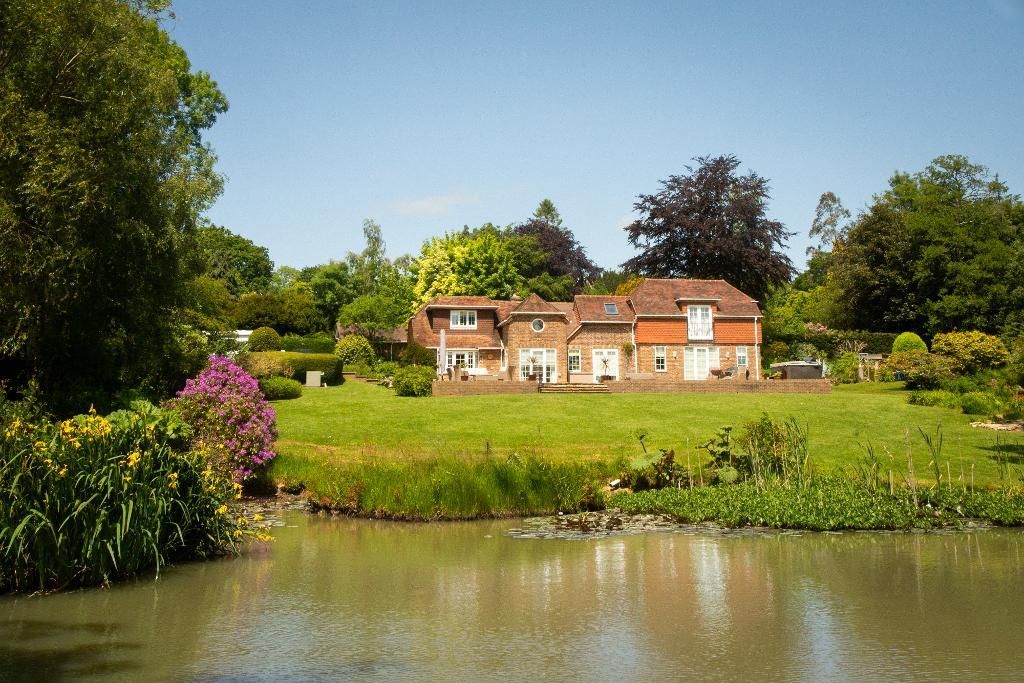 4 bed detached house for sale in Cade Street, Heathfield, East Sussex TN21 Zoopla