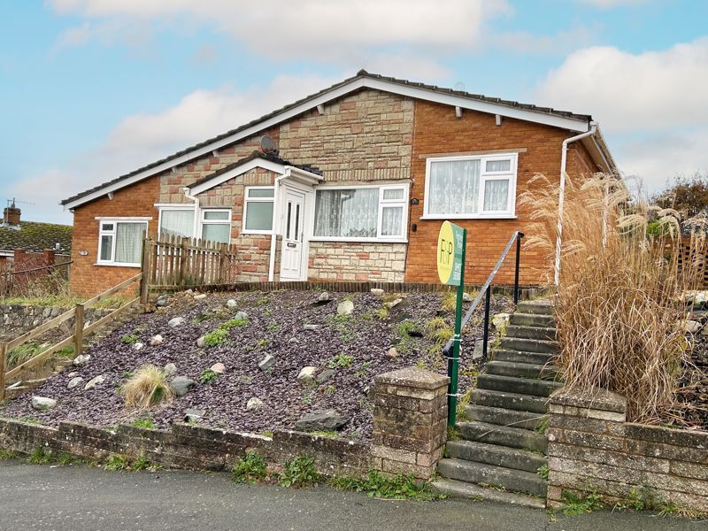 2 bed semidetached bungalow for sale in Bryn Castell, Conwy LL32, £