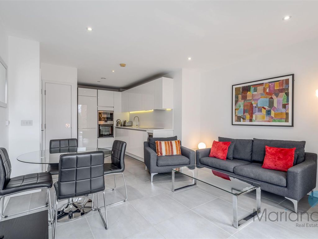 1 bed flat to rent in Rosler Building, Ewer Street, London Bridge, London SE1, £2,275 pcm Zoopla