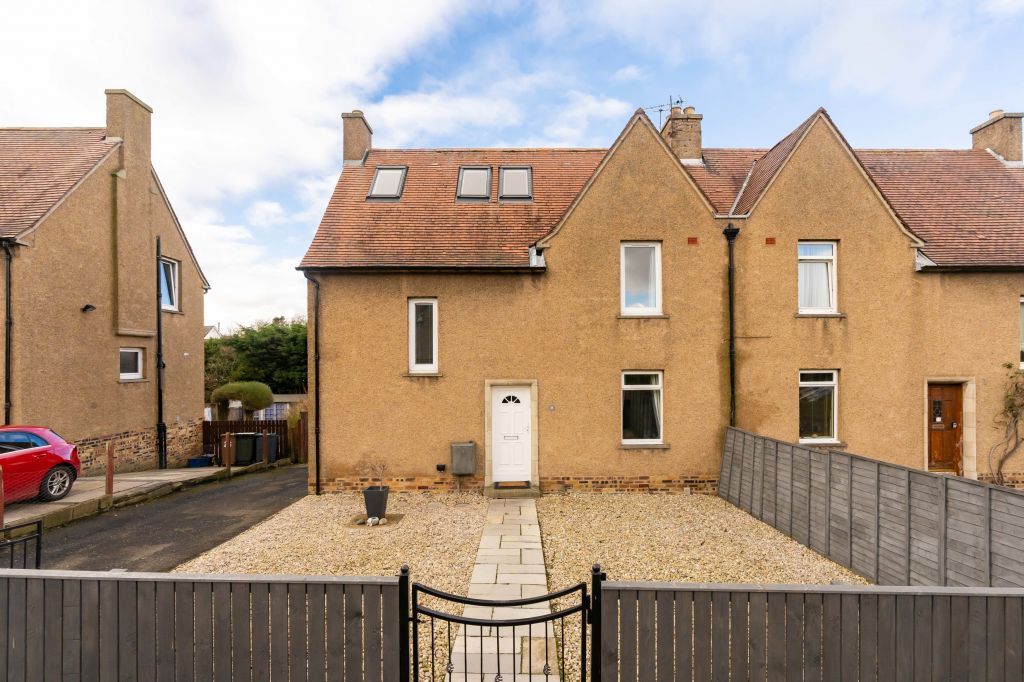 4 bed semidetached house for sale in 24 Deanpark Avenue, Balerno EH14