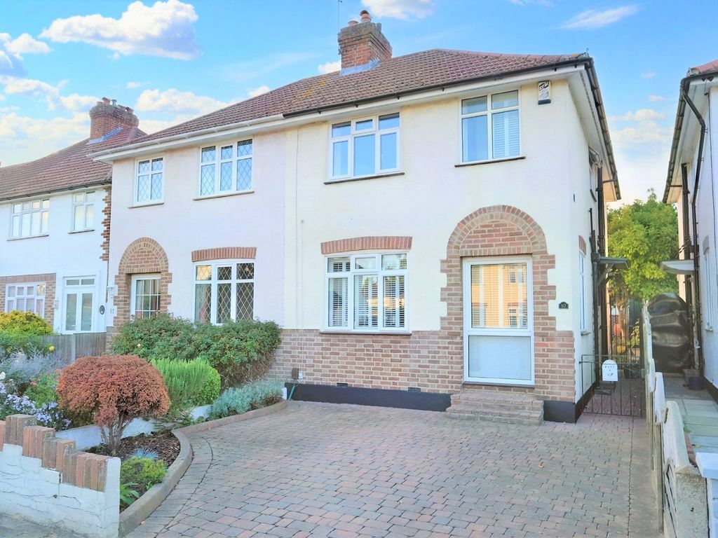 3 bed semidetached house for sale in Brookmead Way BR5 Zoopla