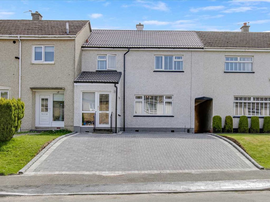 3 bed terraced house for sale in Cantieslaw Drive, Calderwood, East