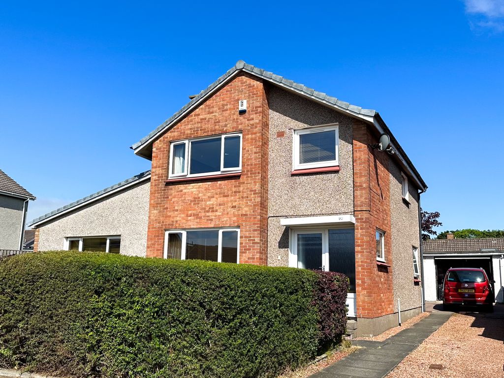 3 bed detached house for sale in Barry Road, Kirkcaldy KY2, £215,000