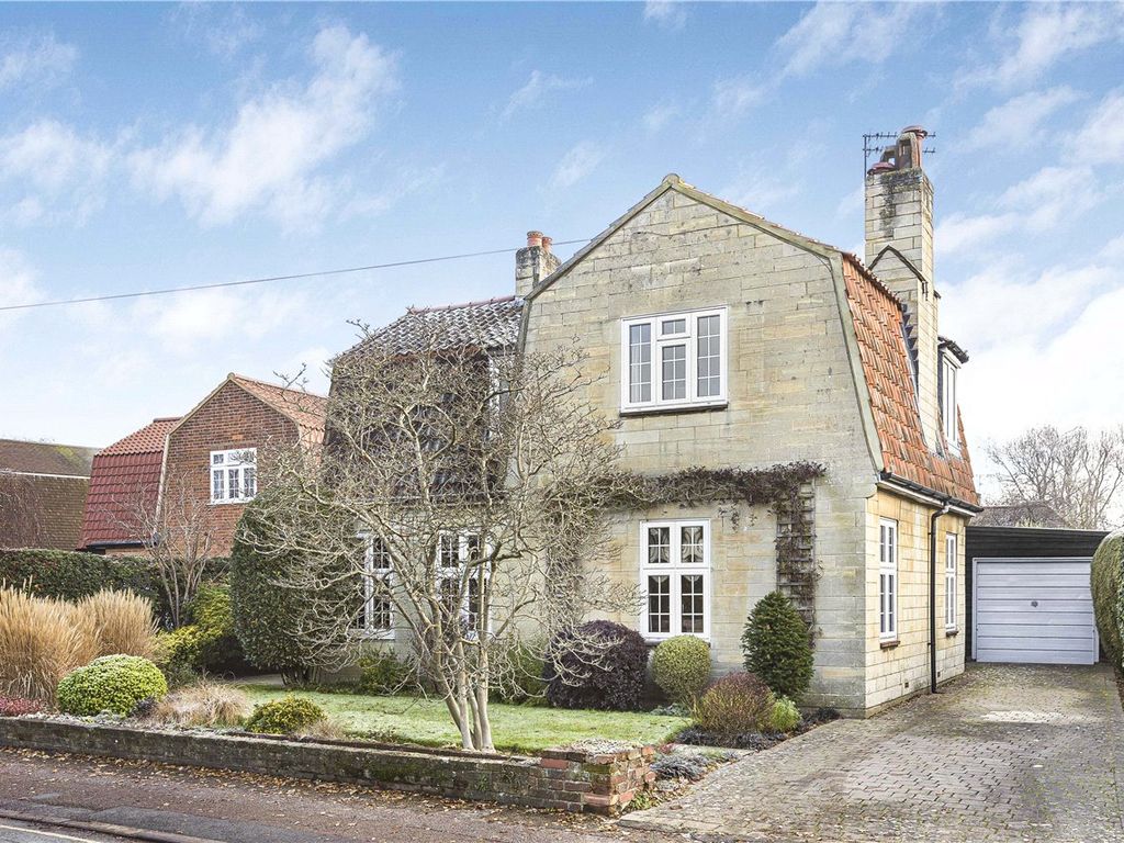 4 bed detached house for sale in Handside Lane, Welwyn Garden City