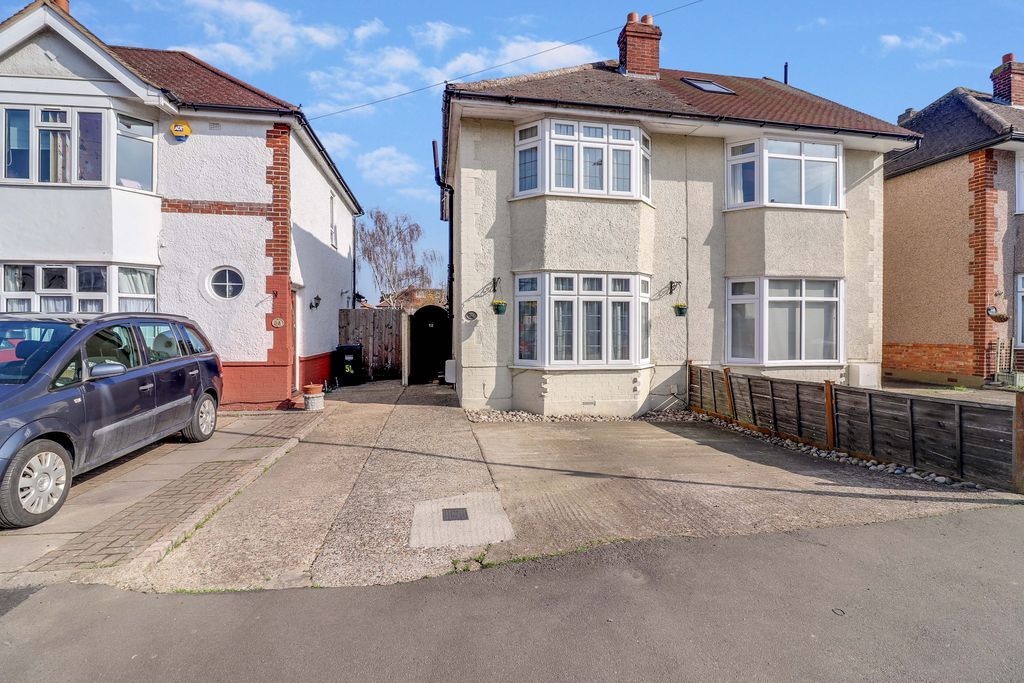 2 bed semidetached house for sale in Denison Road, Feltham TW13 Zoopla