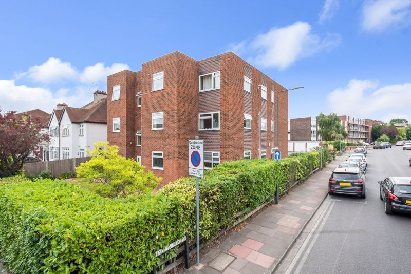 3 bed flat for sale in Janson Court, Granville Road, Sidcup DA14 Zoopla