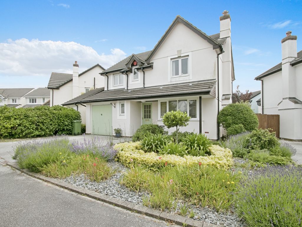 4 bed detached house for sale in Wheal Jane Meadows, Threemilestone, Truro, Cornwall TR3, £